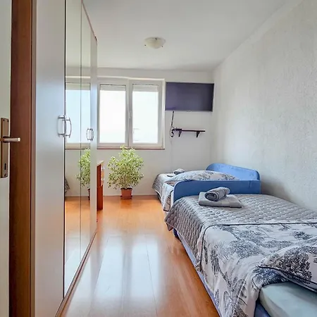 Neno * Novigrad Istria